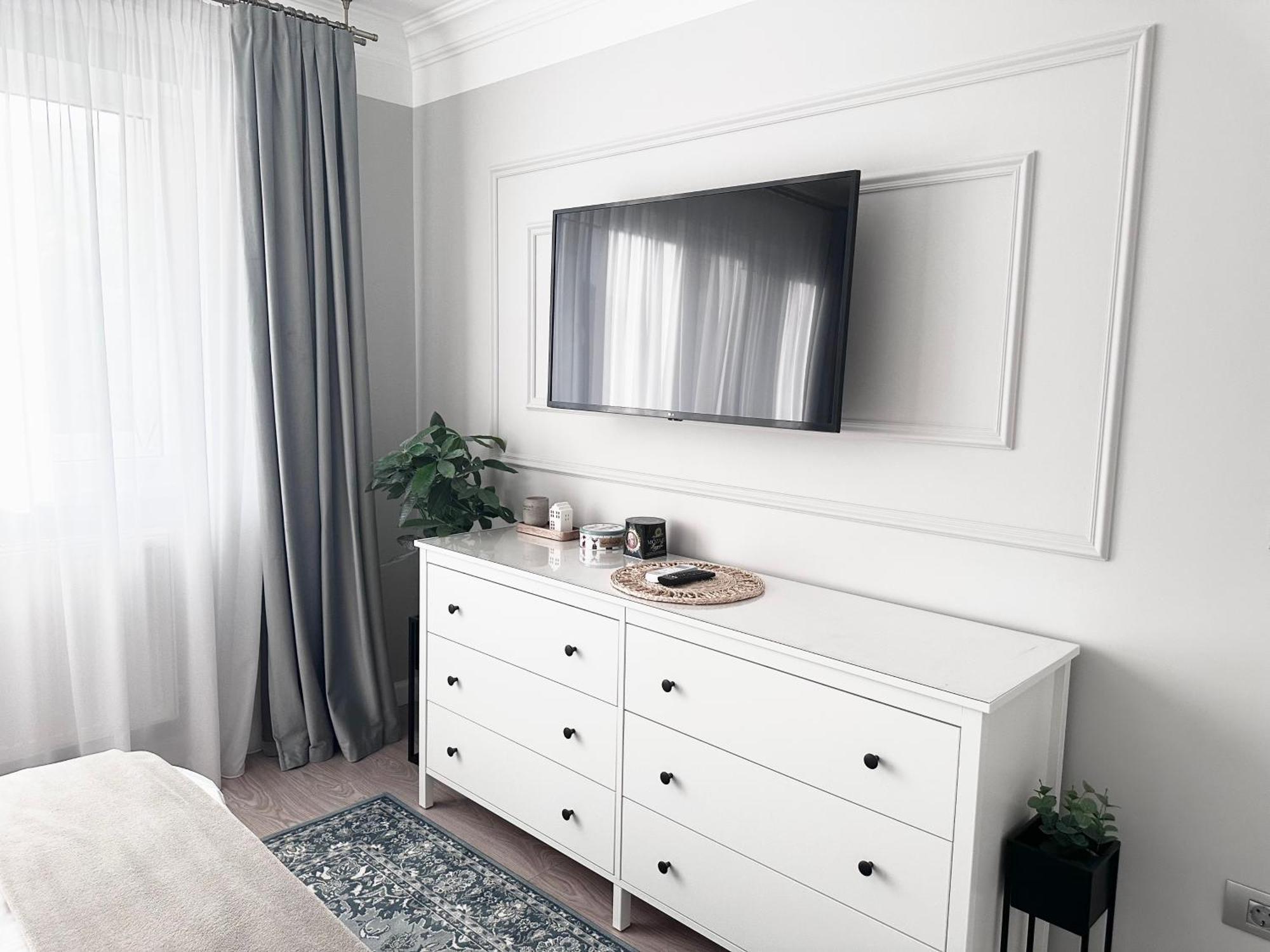 Central Spacious Apartment With Balcony - Alba Carolina Alba Iulia Exterior photo